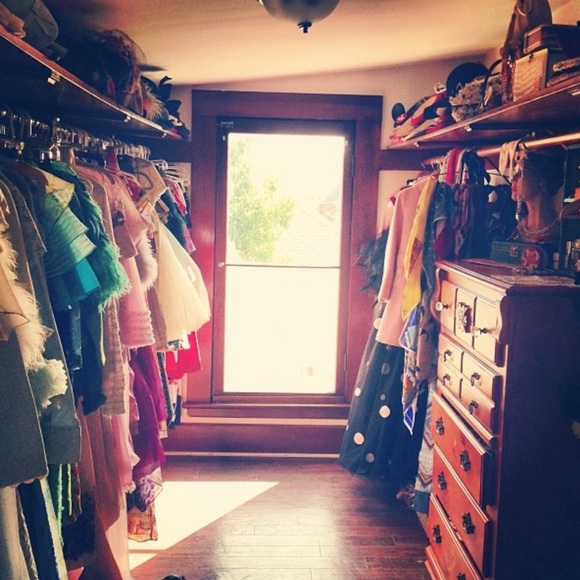 Meet your Posher, Kit - Picture 2 of 6